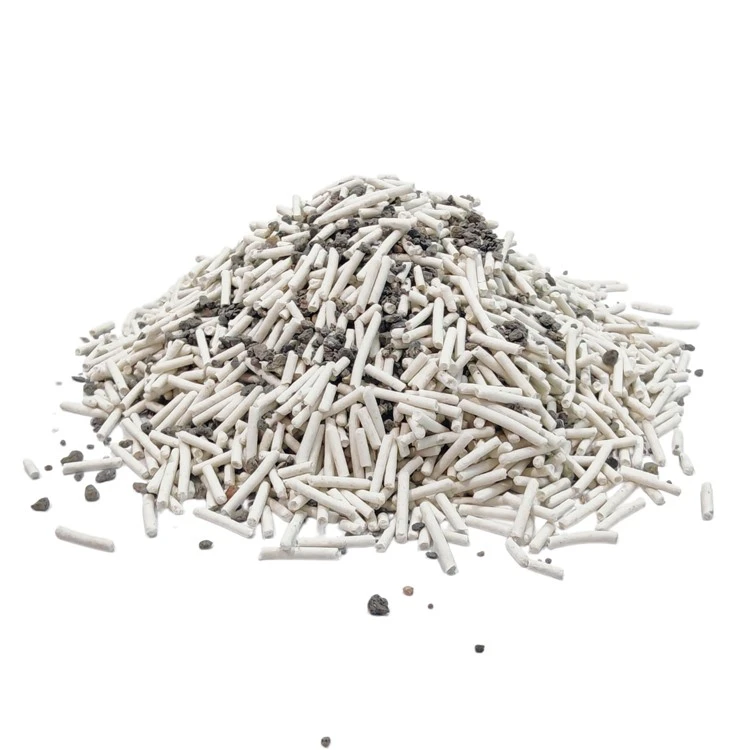 Toufu and Bentonite mixed cat litters Toufu and Bentonite mixed cat litters